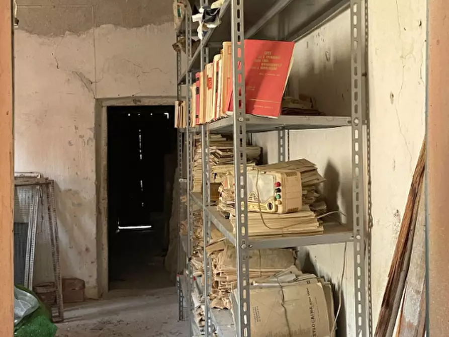 Immagine 66 di Immobile di prestigio in vendita  a Fivizzano