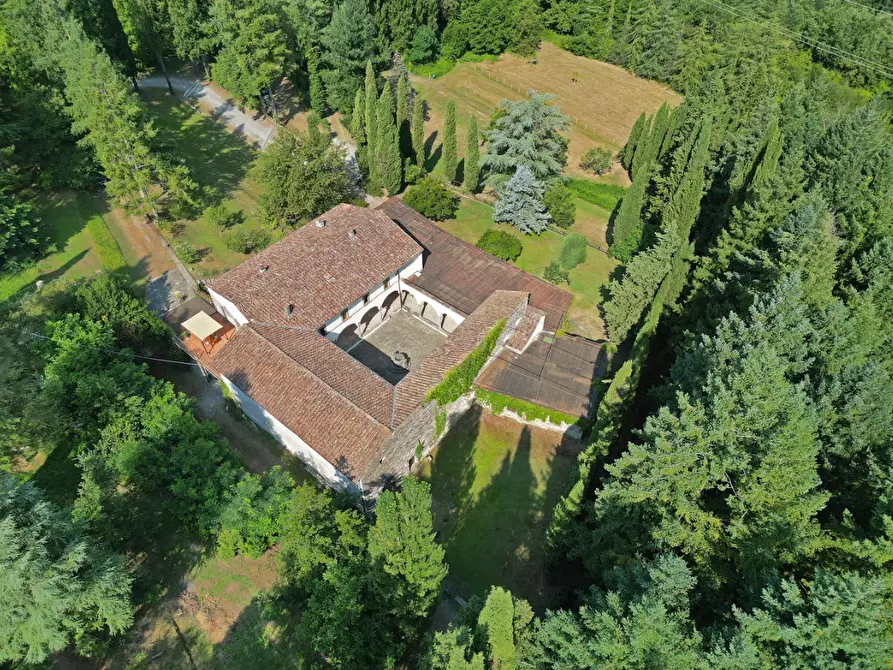 Immagine 75 di Immobile di prestigio in vendita  a Fivizzano