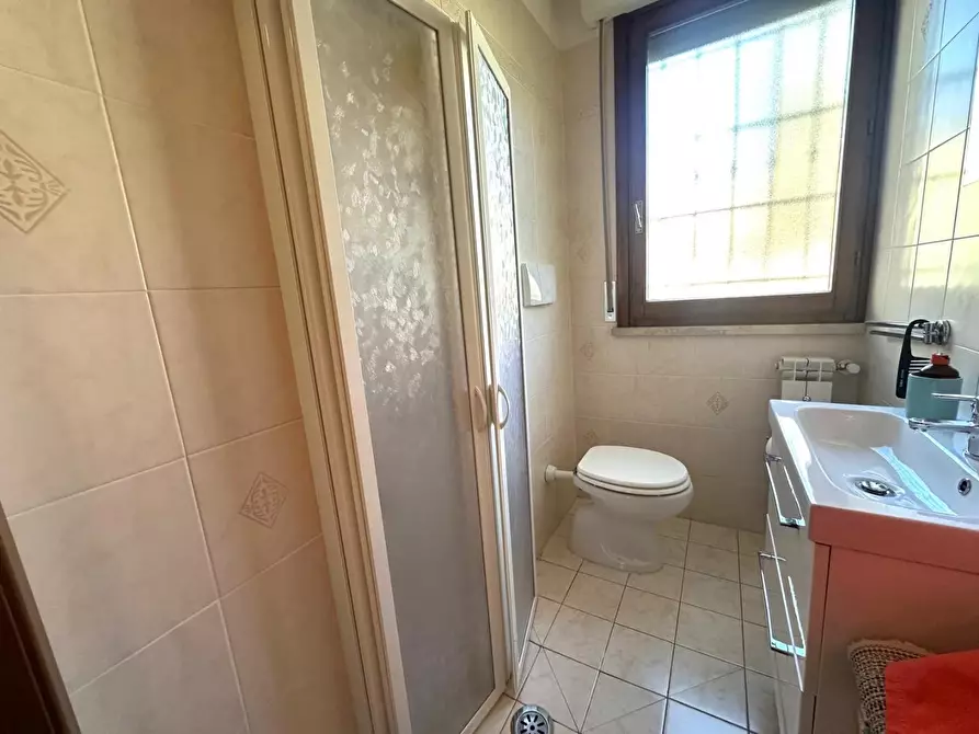 Immagine 16 di Appartamento in vendita  a Empoli