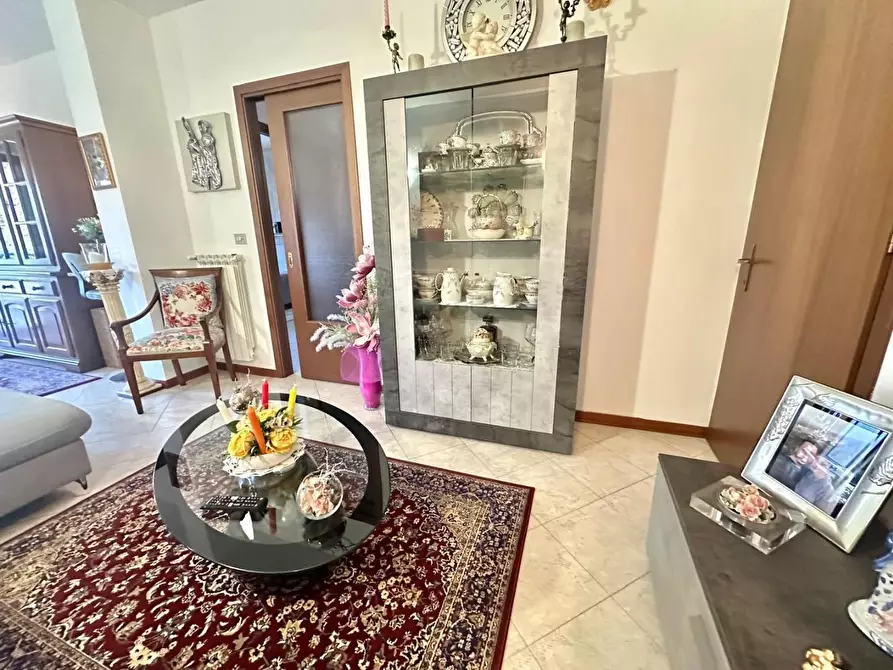 Immagine 14 di Appartamento in vendita  a Empoli