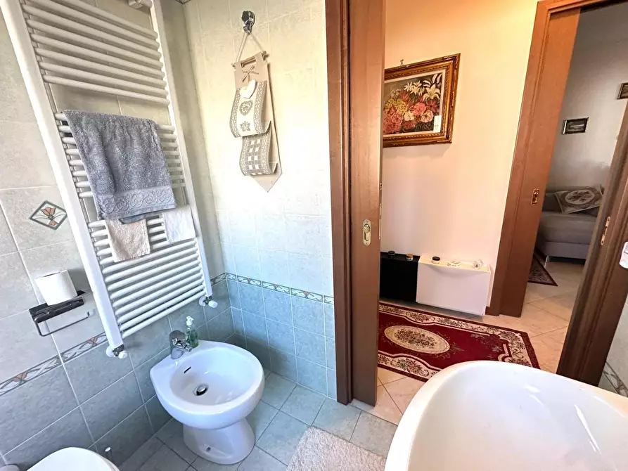 Immagine 28 di Appartamento in vendita  a Empoli