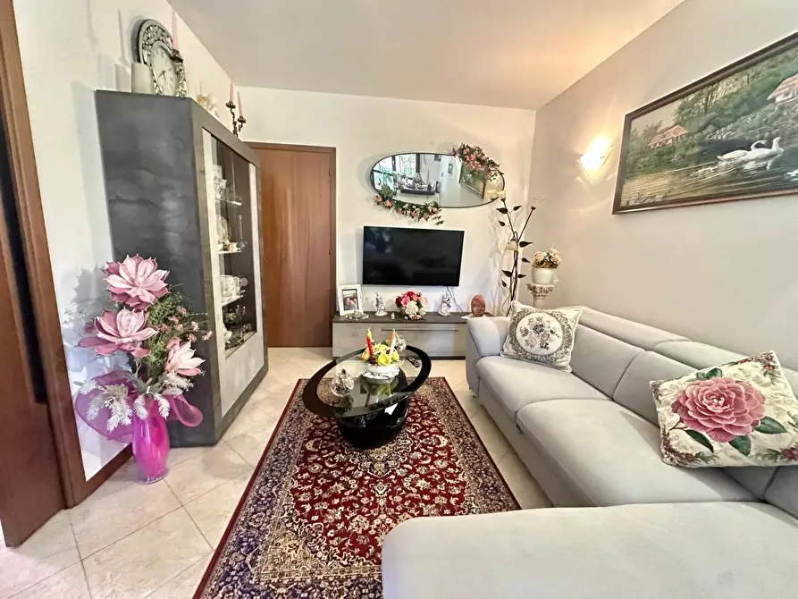 Immagine 13 di Appartamento in vendita  a Empoli