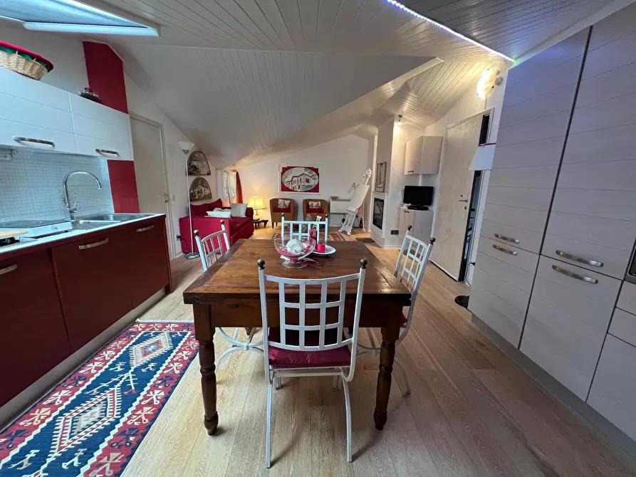 Immagine 23 di Appartamento in vendita  a Livorno