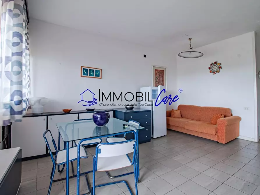 Immagine 3 di Appartamento in vendita  a Livorno