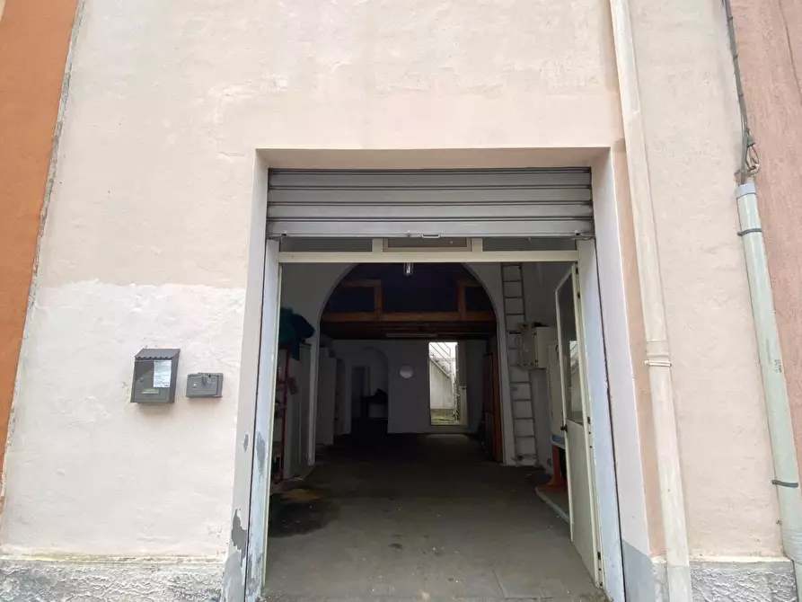 Immagine 2 di Appartamento in vendita  a Novoli