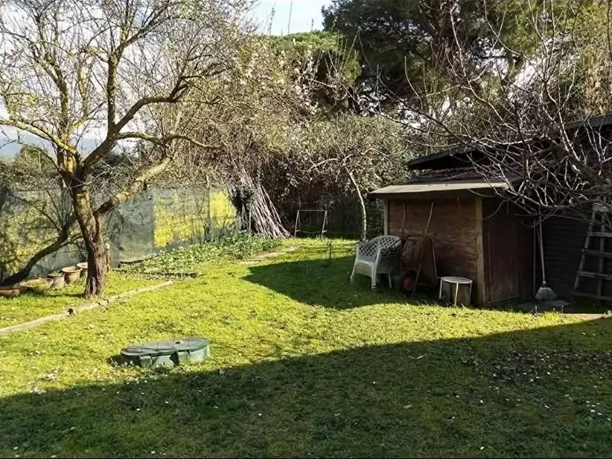 Immagine 13 di Casa indipendente in vendita  a Carrara