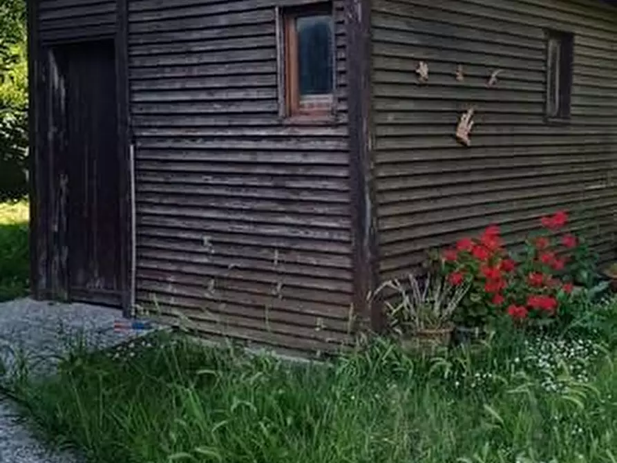 Immagine 21 di Casa indipendente in vendita  a Carrara