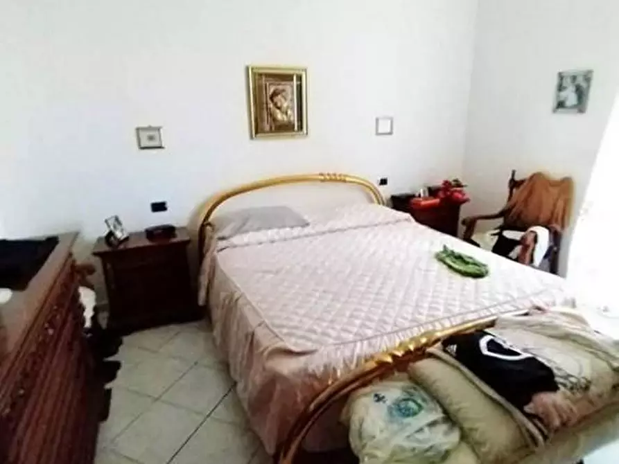 Immagine 17 di Casa indipendente in vendita  a Carrara