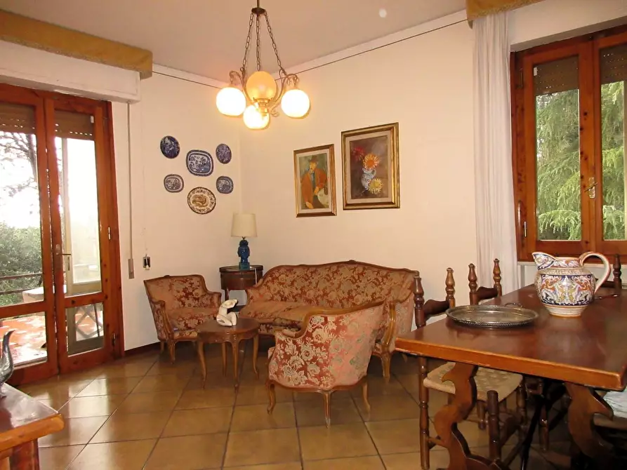 Immagine 4 di Villa in vendita  a Montelupo Fiorentino