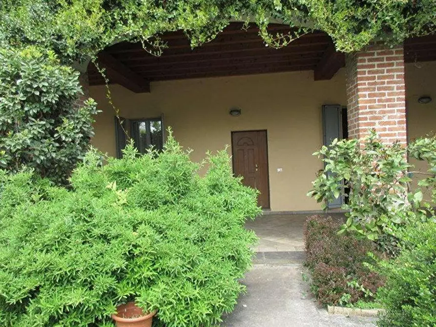 casa indipendente in vendita a Monza