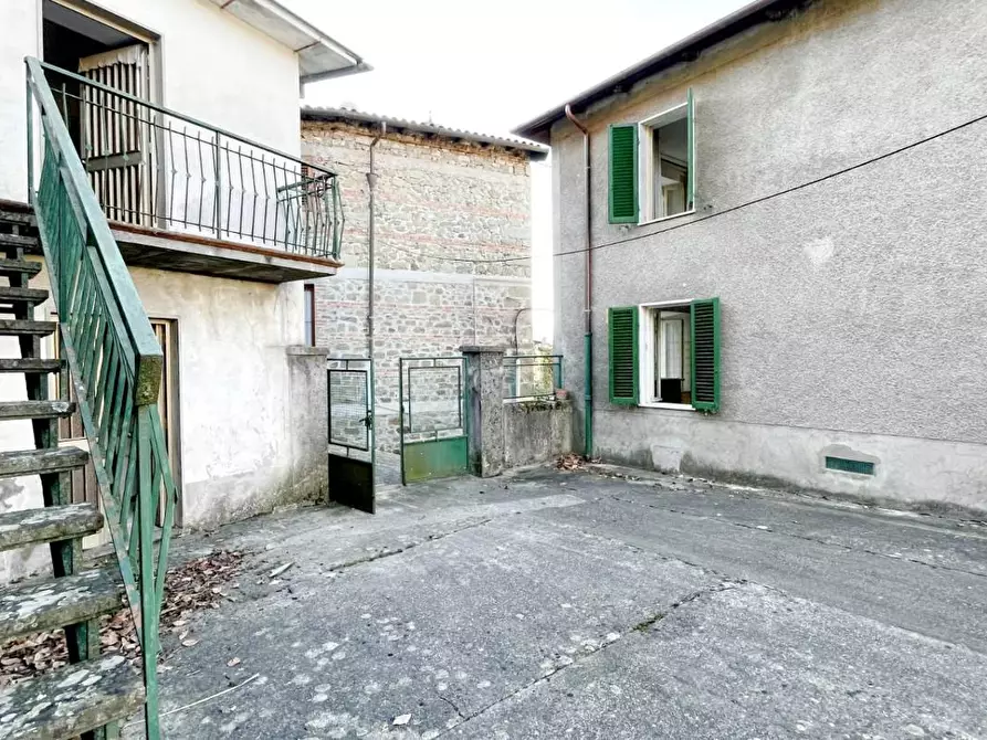 Immagine 54 di Terratetto in vendita  a Sillano Giuncugnano