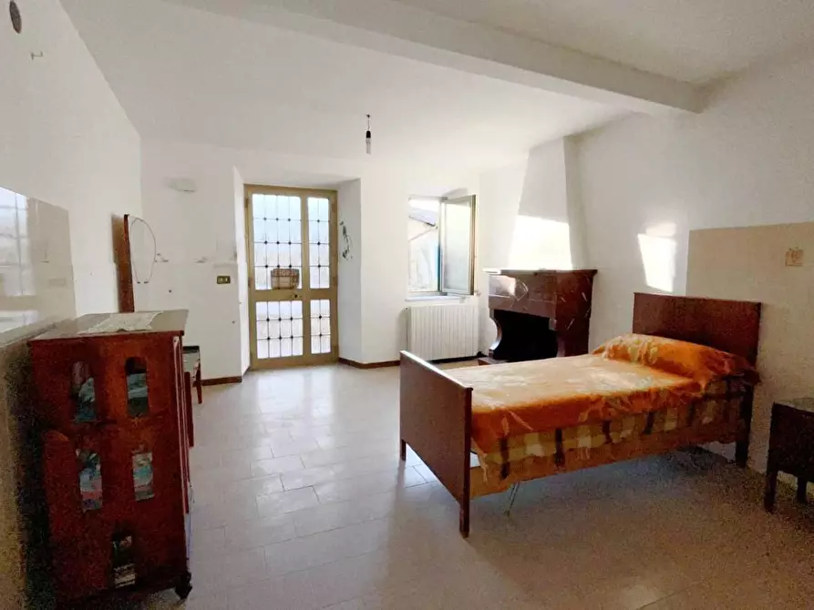 Immagine 39 di Terratetto in vendita  a Sillano Giuncugnano