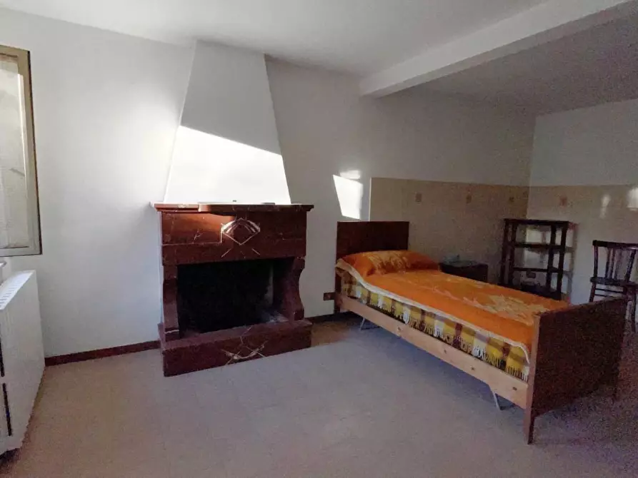 Immagine 41 di Terratetto in vendita  a Sillano Giuncugnano