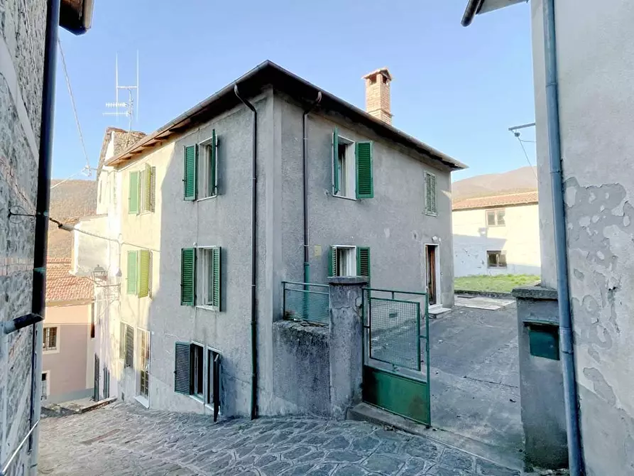 Immagine 56 di Terratetto in vendita  a Sillano Giuncugnano