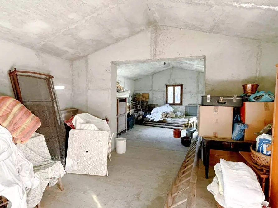 Immagine 93 di Terratetto in vendita  a Sillano Giuncugnano