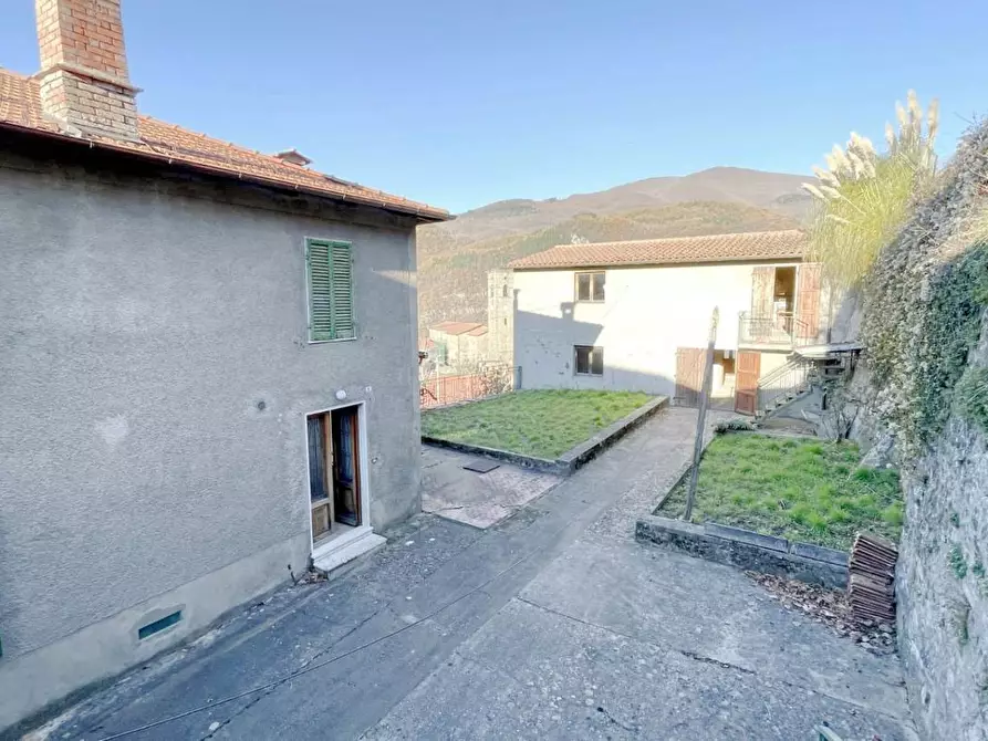 Immagine 53 di Terratetto in vendita  a Sillano Giuncugnano