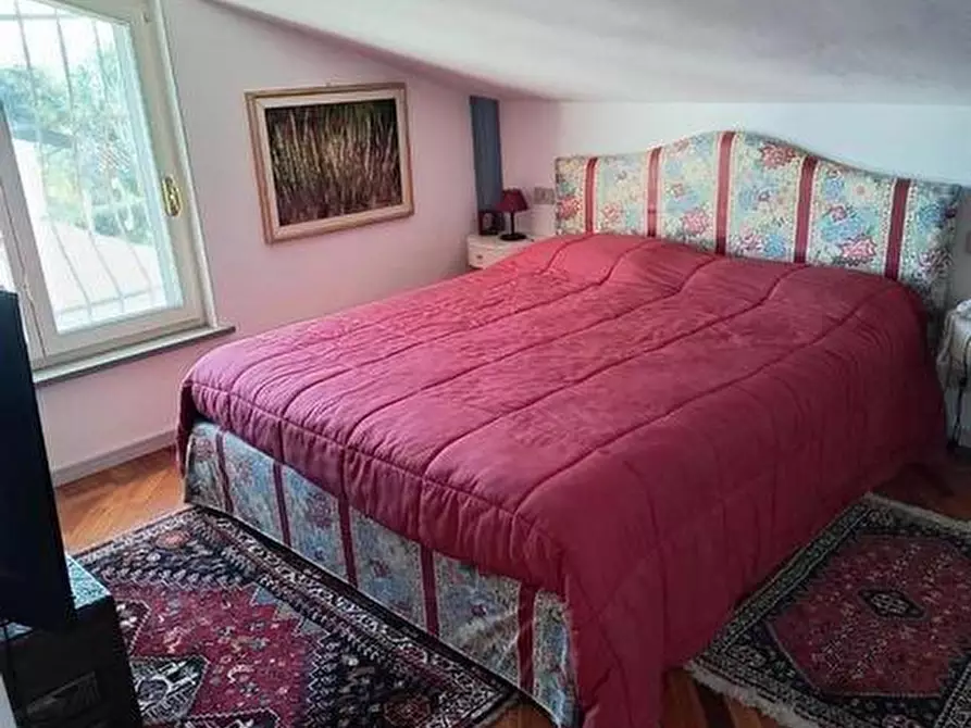 Immagine 24 di Villa in vendita  a Pisa