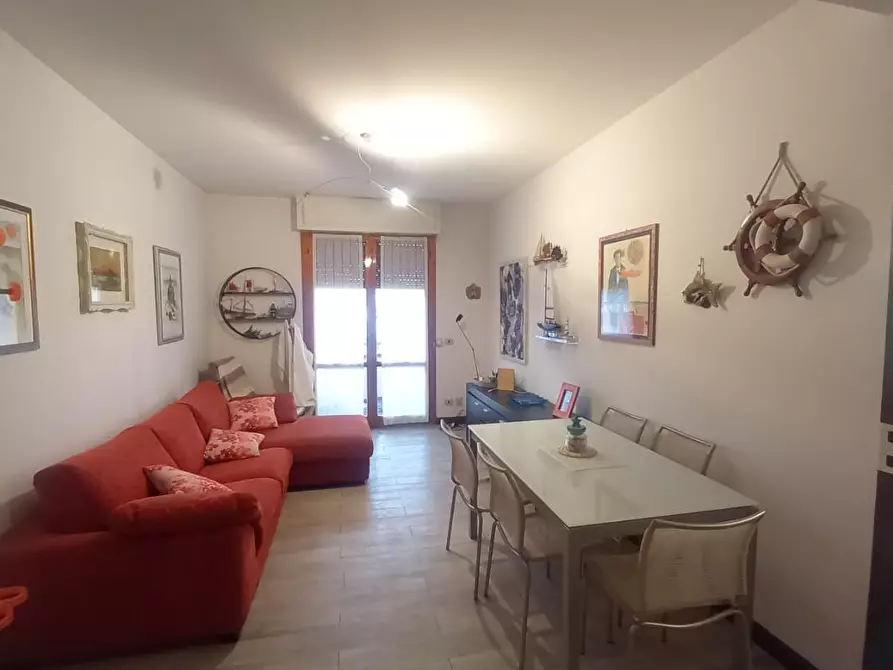 Immagine 18 di Appartamento in vendita  a Camaiore