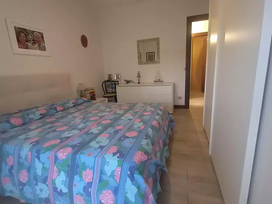 Immagine 16 di Appartamento in vendita  a Camaiore