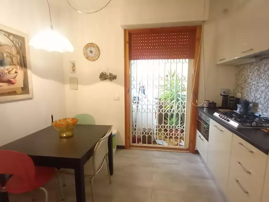 Immagine 7 di Appartamento in vendita  a Camaiore