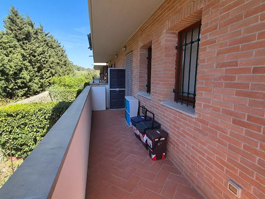 Immagine 44 di Villetta a schiera in vendita  a Livorno