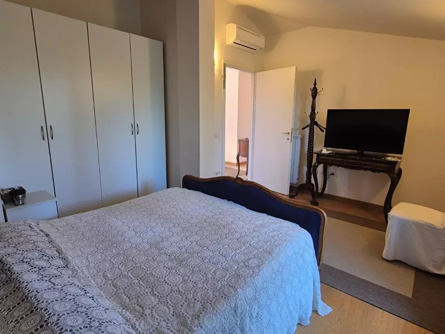 Immagine 22 di Villetta a schiera in vendita  a Livorno