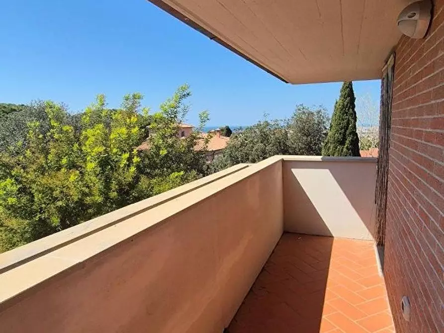 Immagine 19 di Villetta a schiera in vendita  a Livorno