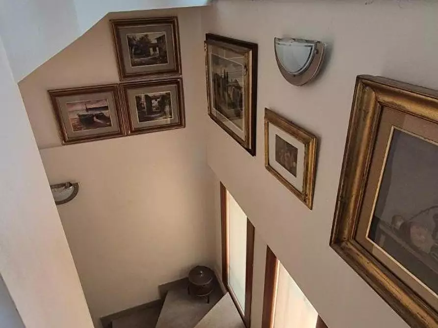 Immagine 30 di Villetta a schiera in vendita  a Livorno