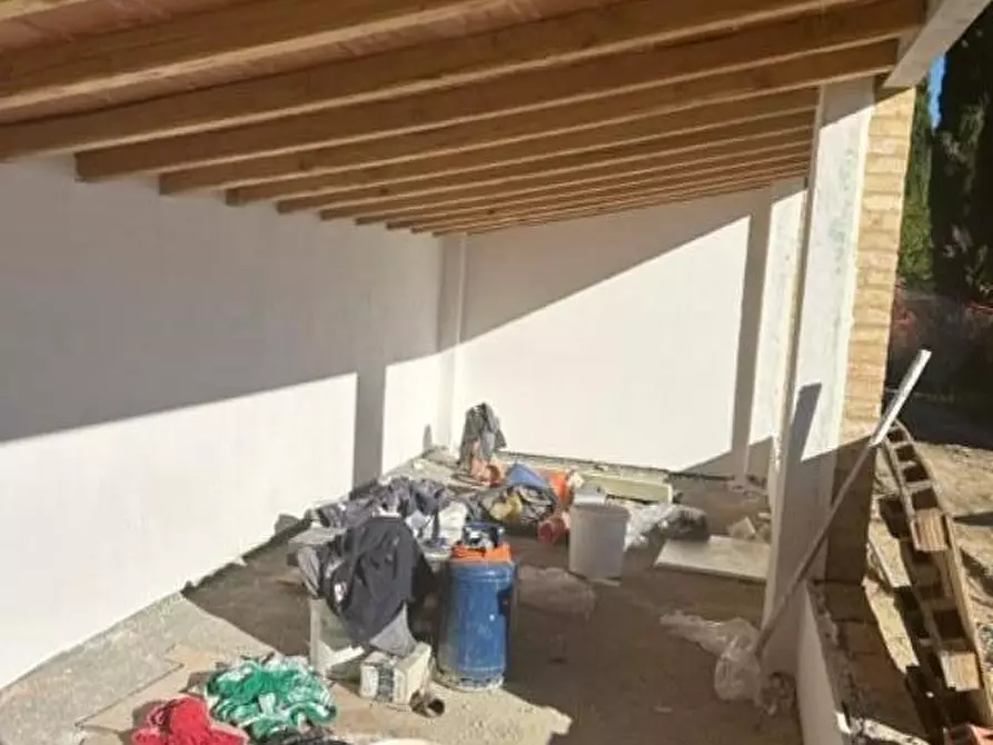 Immagine 3 di Appartamento in vendita  a Siena