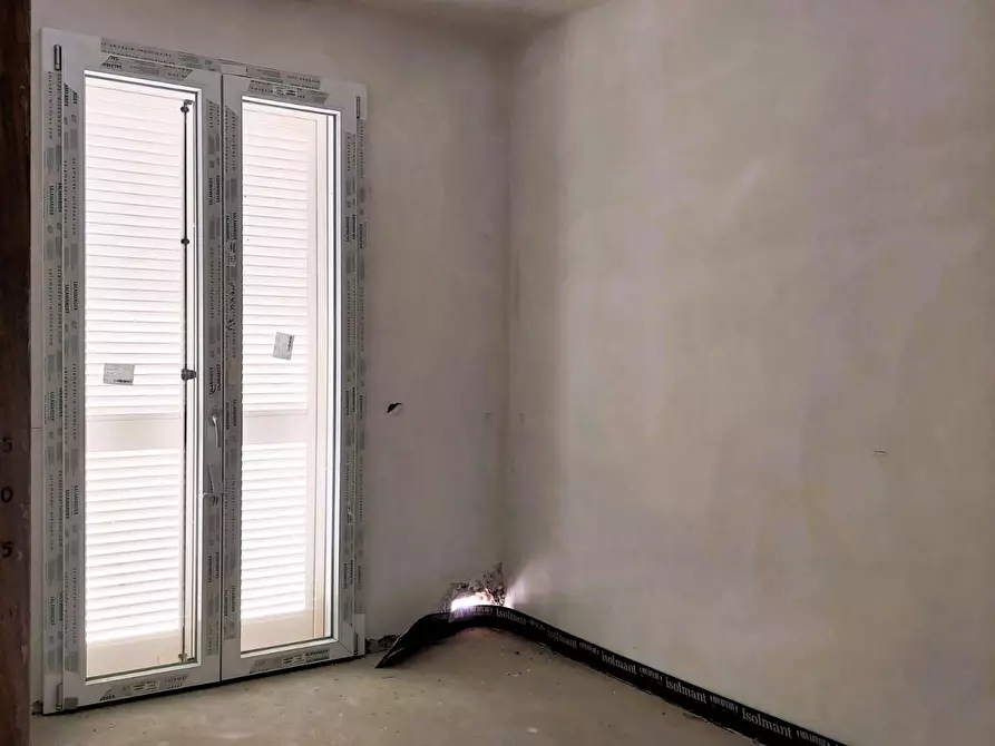 Immagine 10 di Villetta a schiera in vendita  a Santa Maria A Monte