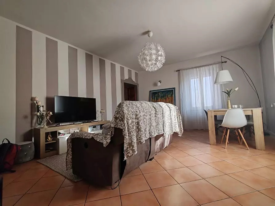 Immagine 6 di Appartamento in vendita  a Massa