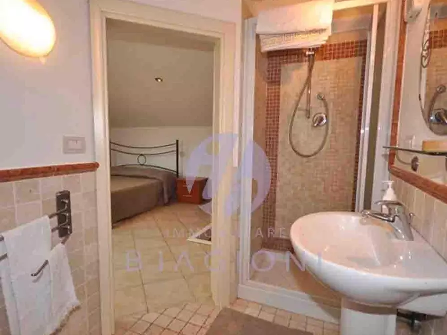 Immagine 39 di Casa bifamiliare in vendita  a Forte Dei Marmi