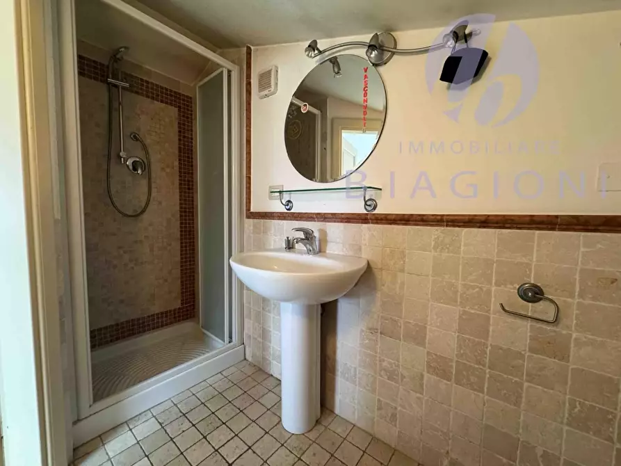 Immagine 40 di Casa bifamiliare in vendita  a Forte Dei Marmi