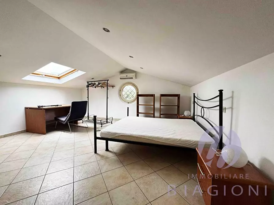 Immagine 37 di Casa bifamiliare in vendita  a Forte Dei Marmi