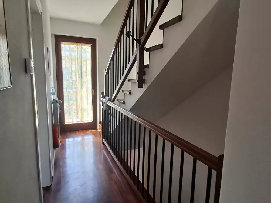 Immagine 17 di Casa bifamiliare in vendita  a Vecchiano