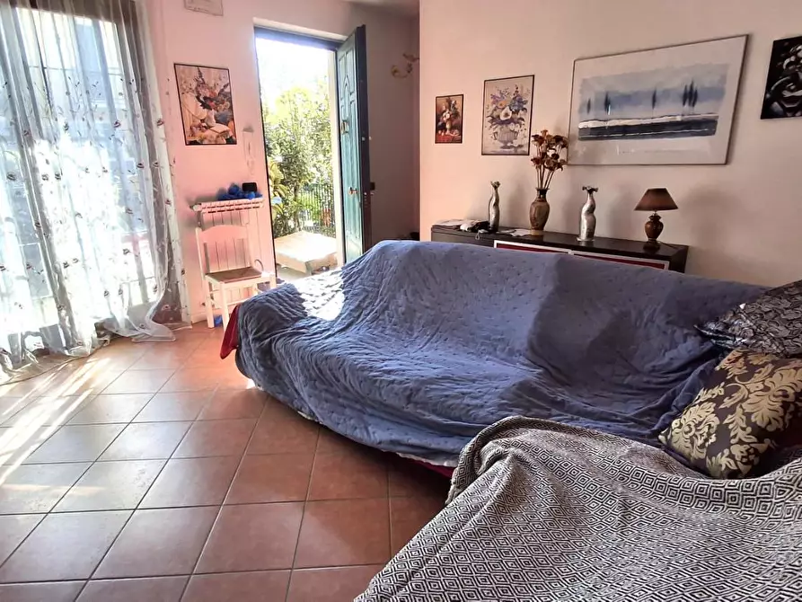 Immagine 22 di Casa bifamiliare in vendita  a Vecchiano