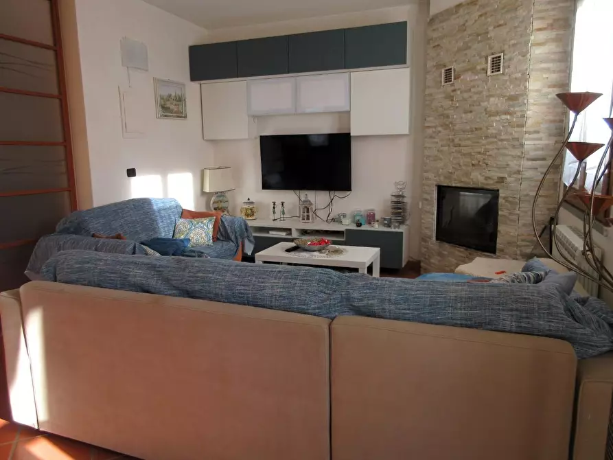 Immagine 3 di Villetta a schiera in vendita  a Empoli