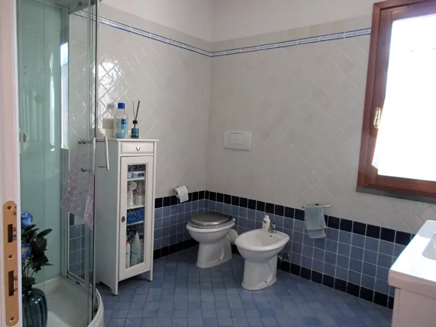 Immagine 10 di Villetta a schiera in vendita  a Empoli