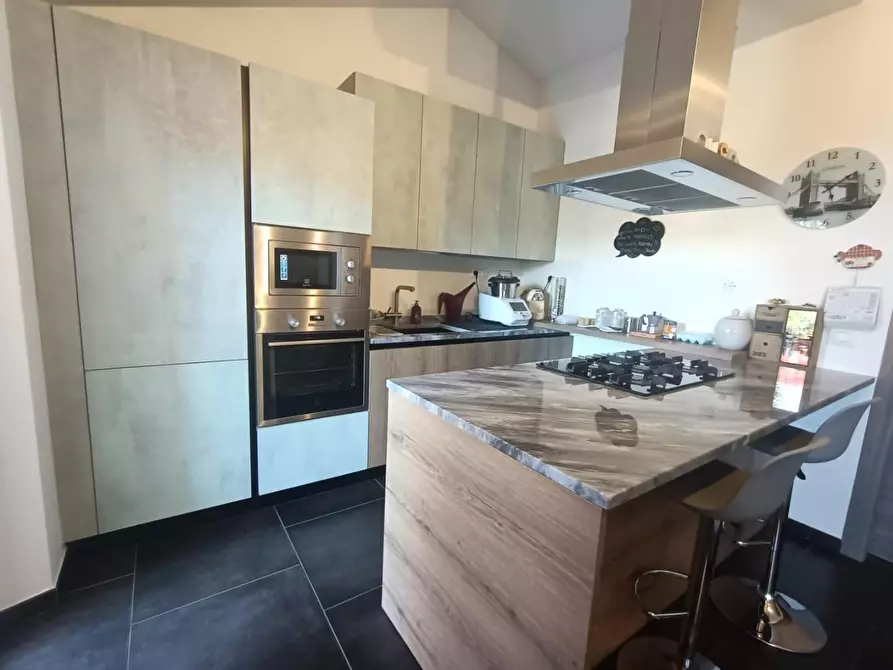 Immagine 20 di Casa semindipendente in vendita  a Carrara