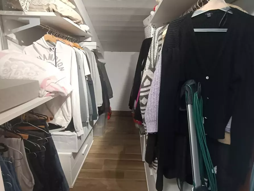 Immagine 26 di Casa semindipendente in vendita  a Carrara