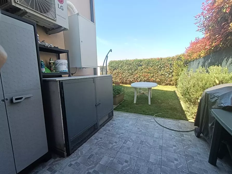 Immagine 7 di Casa semindipendente in vendita  a Carrara