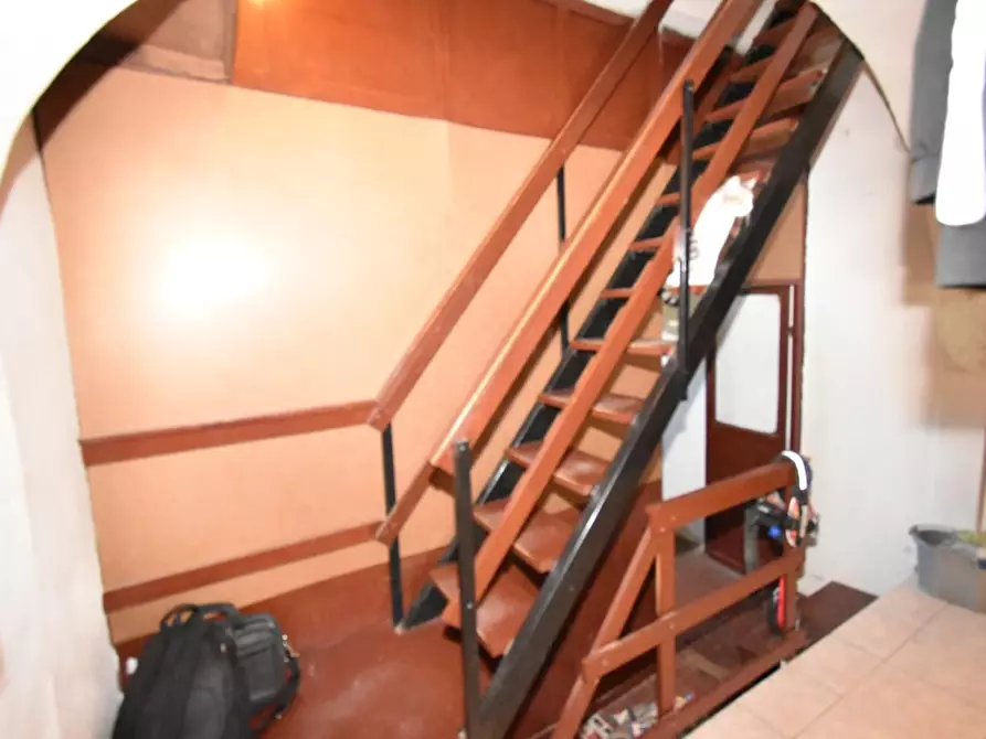 Immagine 38 di Appartamento in vendita  a San Giuliano Terme