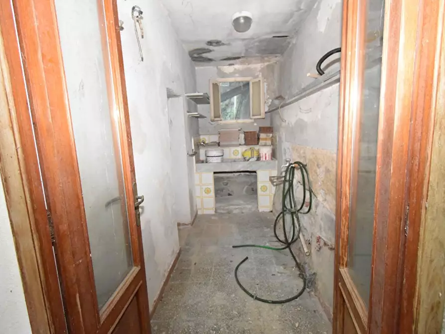 Immagine 18 di Appartamento in vendita  a San Giuliano Terme