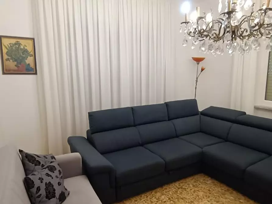 Immagine 7 di Casa bifamiliare in affitto  a San Giuliano Terme