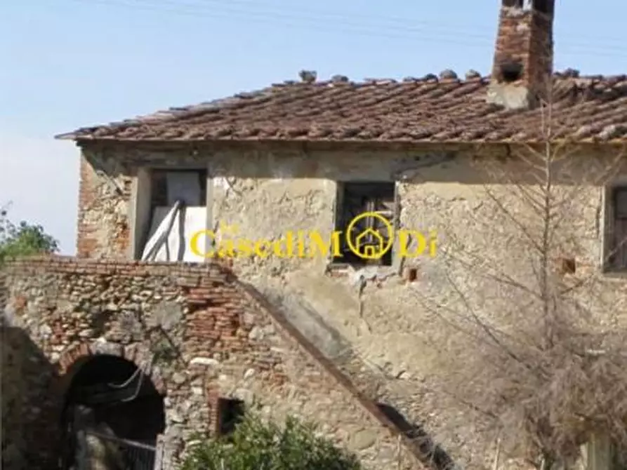 Immagine 9 di Rustico / casale in vendita  a Crespina Lorenzana