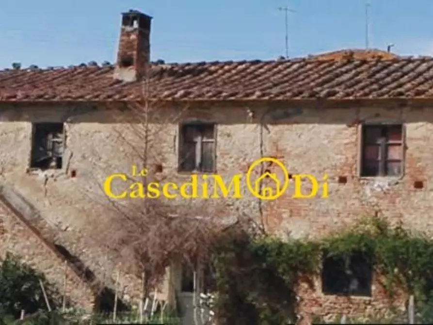 Immagine 4 di Rustico / casale in vendita  a Crespina Lorenzana