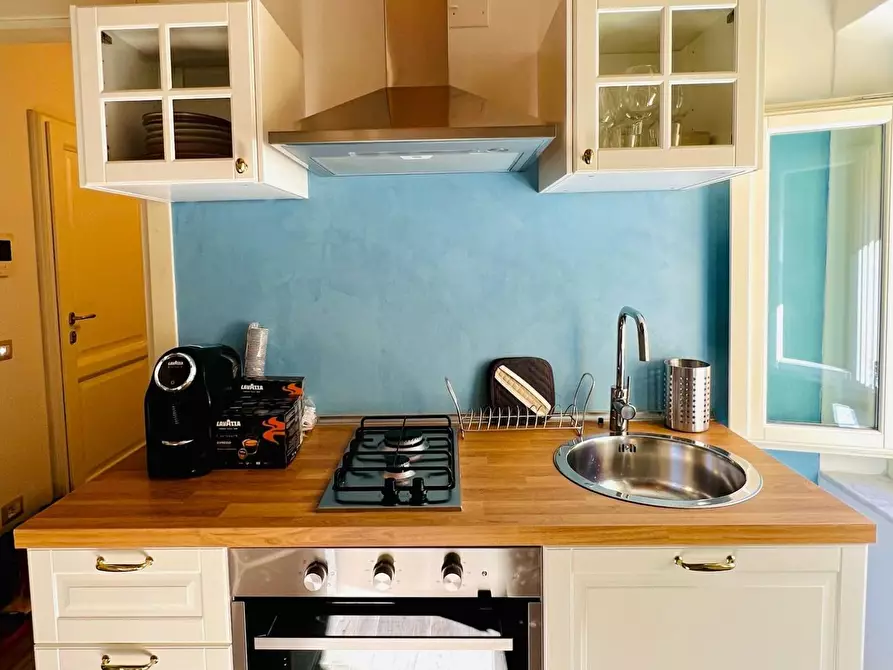 Immagine 5 di Appartamento in vendita  a Pisa