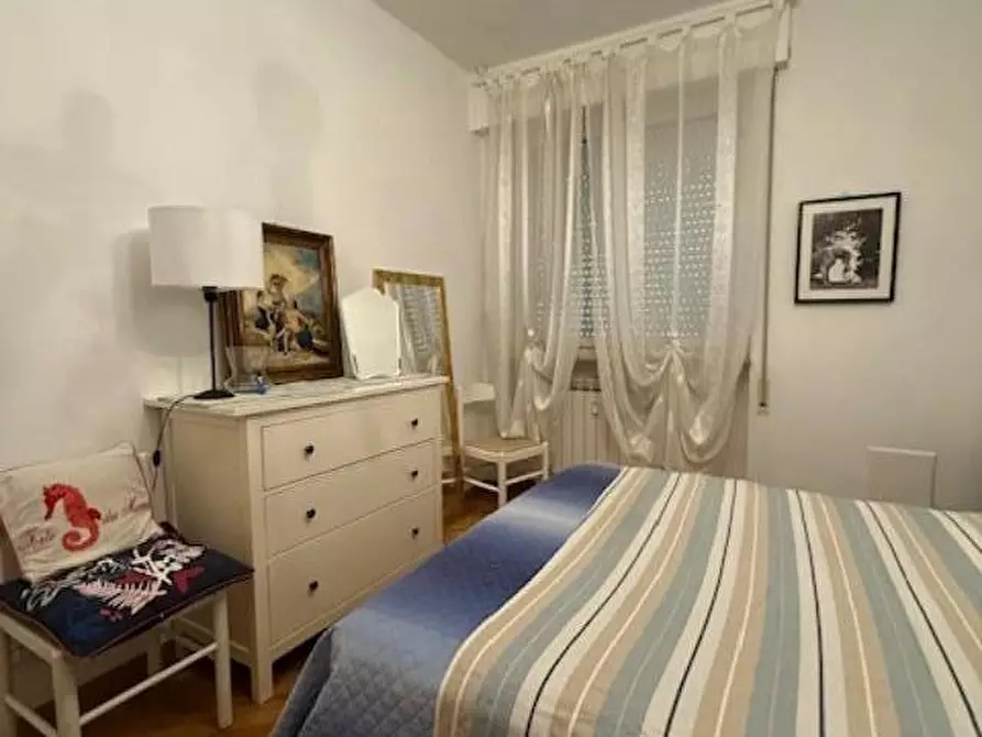 Immagine 9 di Appartamento in vendita  a Carrara