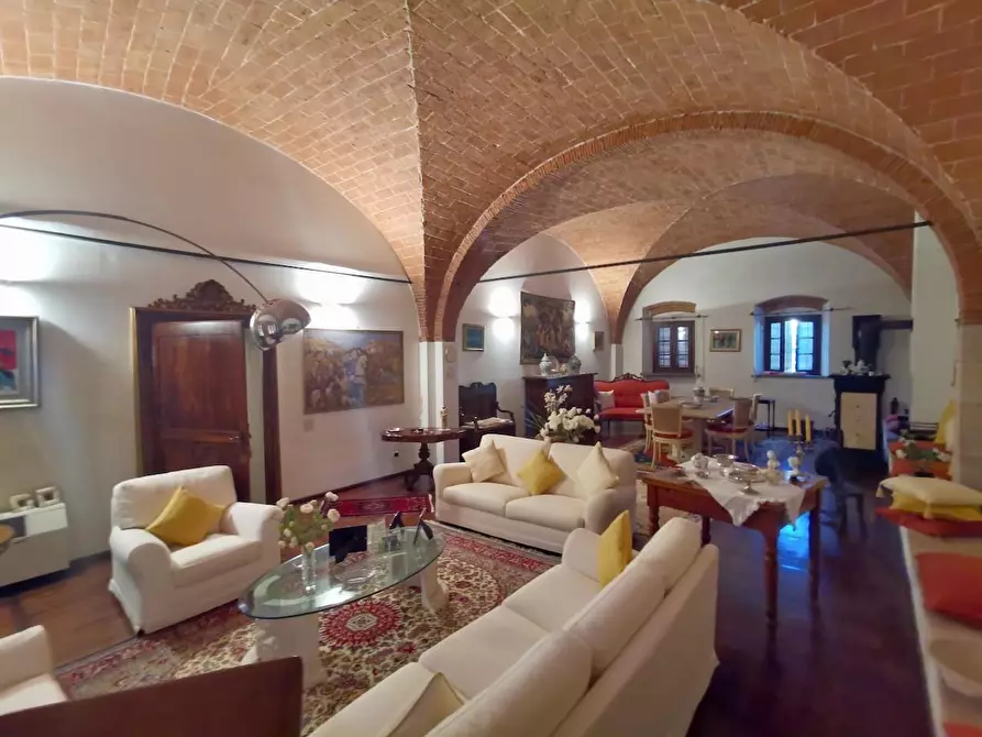 Immagine 29 di Rustico / casale in vendita  a San Giuliano Terme