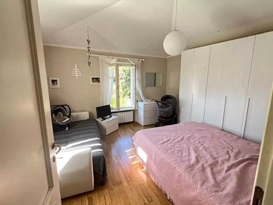 Immagine 19 di Villetta a schiera in vendita  a Massa